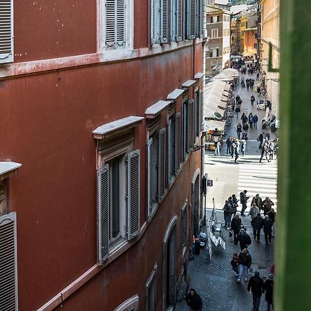 Trevi & Pantheon Luxury Rooms Rzym Zewnętrze zdjęcie